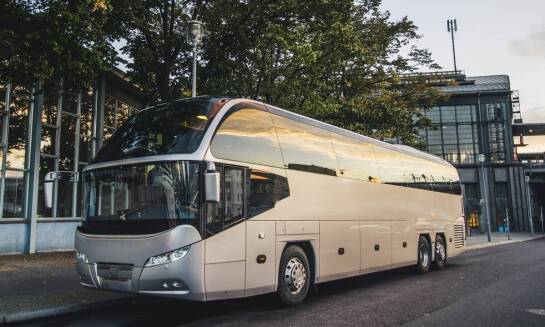 Jakie trasy są najpopularniejsze przy wynajmie busów na wesela?