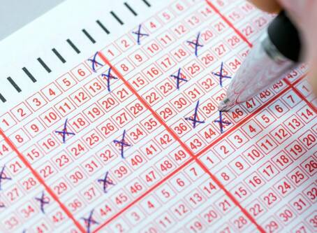 Ile kuponów Lotto kupić na wesele? Nietypowy pomysł na prezent
