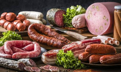 Znaczenie przypraw naturalnych w produkcji ekologicznych wędlin