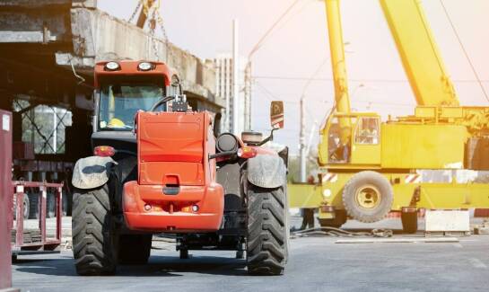 Wpływ wynajmu maszyn budowlanych na koszty inwestycji