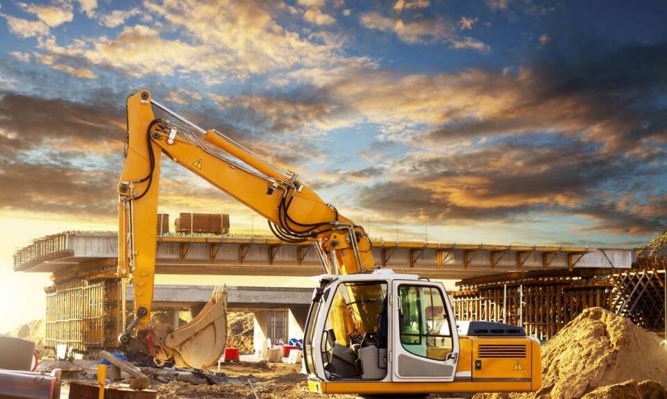 Transport maszyn budowlanych – od planowania po realizację