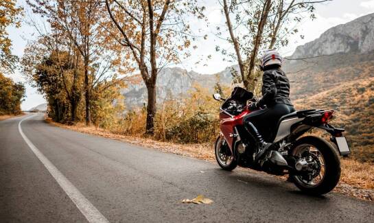 Wynajem motocykli na weekend: jak najlepiej zaplanować swoją trasę?