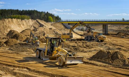 Jakie maszyny są najczęściej wynajmowane do prac ziemnych w Mazowieckiem?