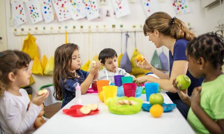 Jakie wyzwania stoją przed przedszkolem stosującym integrację sensoryczną?