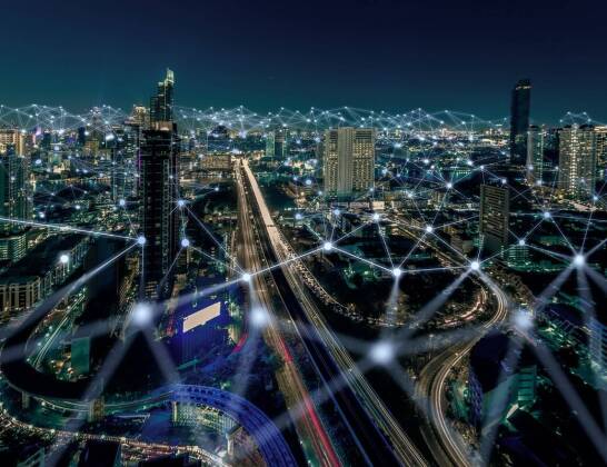 Jakie innowacje wpływają na efektywność przewozu aut?