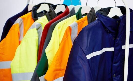 Przepisy dotyczące odzieży roboczej