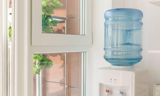 Jakie parametry techniczne są kluczowe przy zakupie okien PCV?