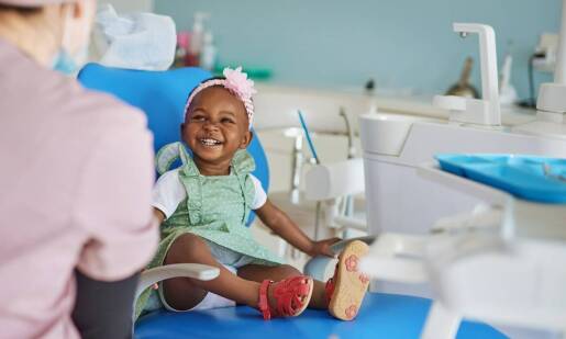 Dlaczego regularne szkolenia zespołu dentystów są ważne dla pacjentów?