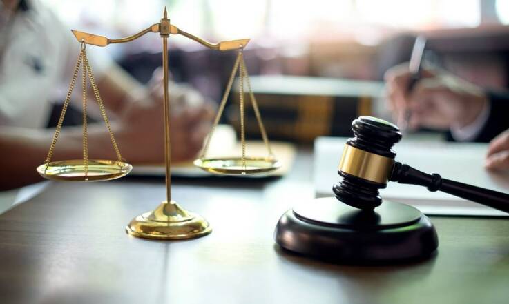 Jak mecenas prawa karnego może pomóc w sprawach z zakresu prawa medycznego?