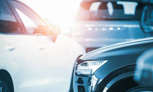 Skup pojazdów z kierownicą po prawej stronie w Gdyni