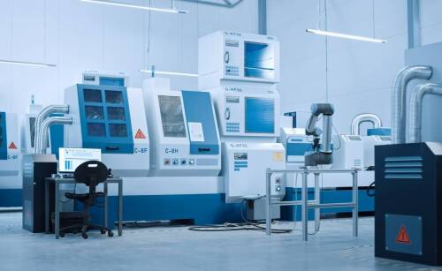 Jakie są zalety modernizacji maszyn z Fagor Automation?