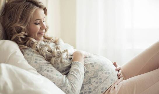 Jakie korzyści dla zdrowia zapewniają regularne ćwiczenia mięśni dna miednicy?