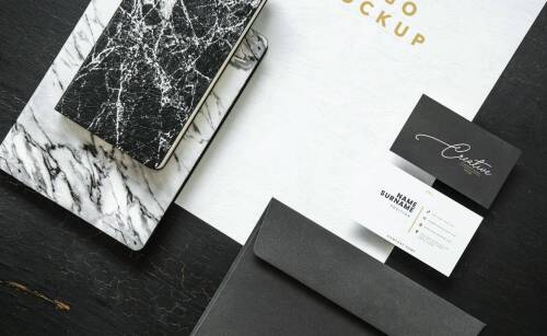 Wizytówki cyfrowe vs tradycyjne: co wybrać dla swojej firmy?