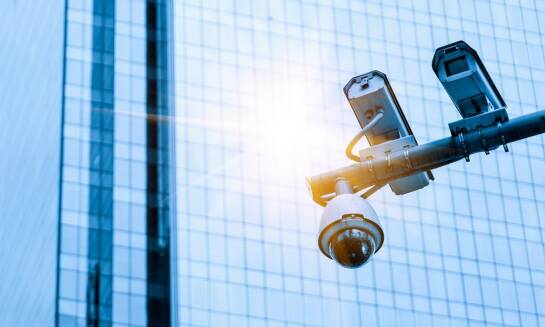 Rola monitoringu wizyjnego w ochronie fizycznej osób i mienia