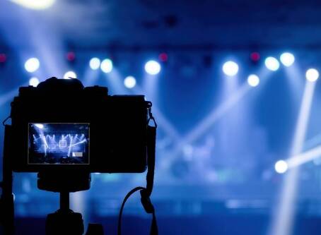 Czym jest kultura popularna i jak kształtuje współczesne społeczeństwo