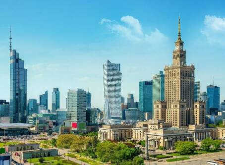 Pałac Kultury – co jest w środku i jaką pełni dziś funkcję