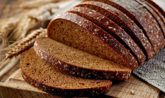 Zalety chleba orkiszowego w codziennym menu