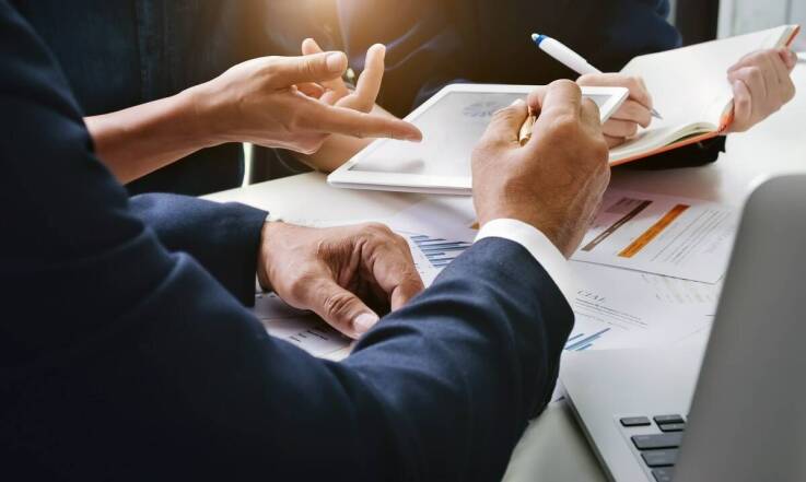 Elektroniczna wymiana informacji z bankami w działaniach komorniczych