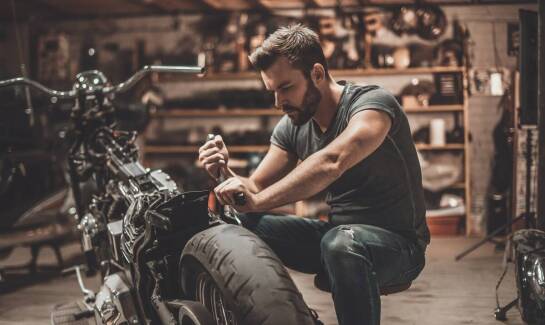 W jaki sposób malowanie motocykli może odzwierciedlać osobowość właściciela?