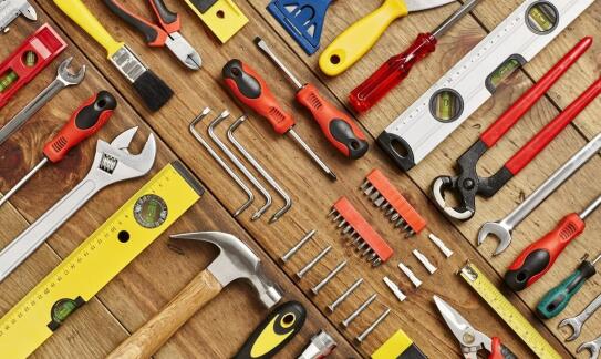 W warsztacie – jak multitool może pomóc majsterkowiczom?