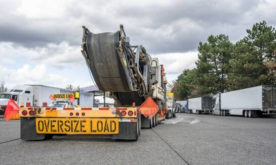 Relokacja maszyn a specjalistyczny transport krajowy