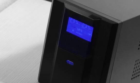 Zasady bezpieczeństwa przy korzystaniu z zasilaczy awaryjnych UPS