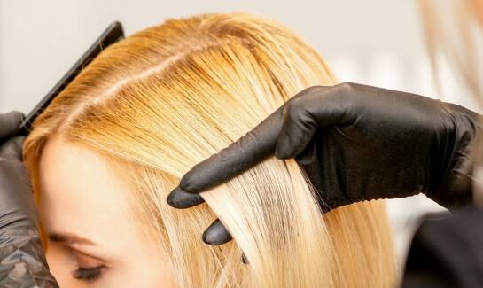 Jakie są korzyści z profesjonalnego uzupełniania włosów?