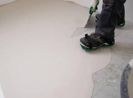 Jak układać glazurę i terakotę?