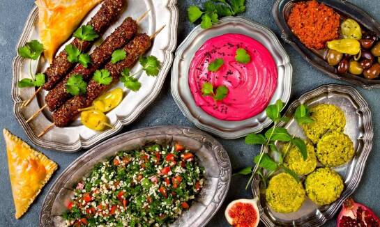 Catering dietetyczny Gdynia: Jakie są opcje dla osób na diecie wysokobiałkowej?