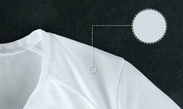 Jakie bluzy żeglarskie najlepiej sprawdzają się w trudnych warunkach?