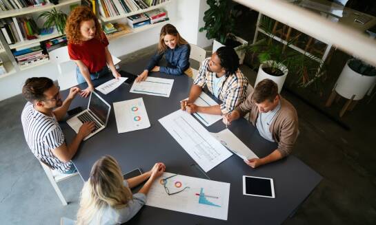 Jak platforma HR integruje się z systemami motywacyjnymi?