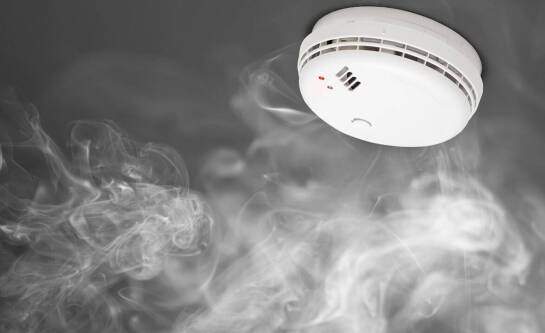 Na jakiej wysokości powinny być zainstalowane czujki alarmowe?