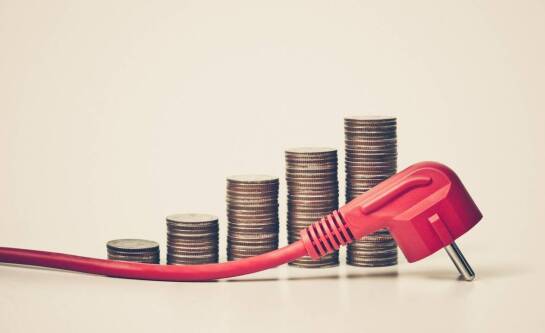 Jak obliczyć koszt 1 kWh energii elektrycznej?