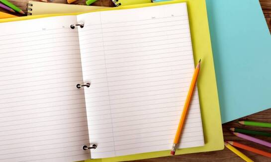 Przegląd różnorodności brulionów dostępnych w hurtowni papierniczej