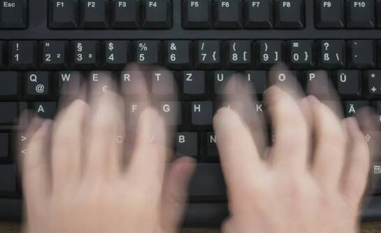 Jak poprawnie pisać na klawiaturze?