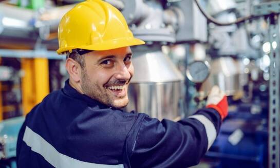 Co warto wiedzieć o procesie napełniania zbiorników na propan?