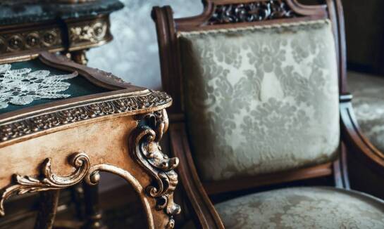 Historia i tradycja w tworzeniu starych figur sakralnych