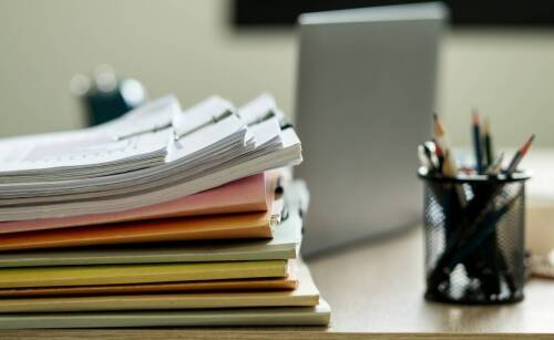 Znaczenie ewidencji akt w procesie archiwizacji dokumentów kadrowych