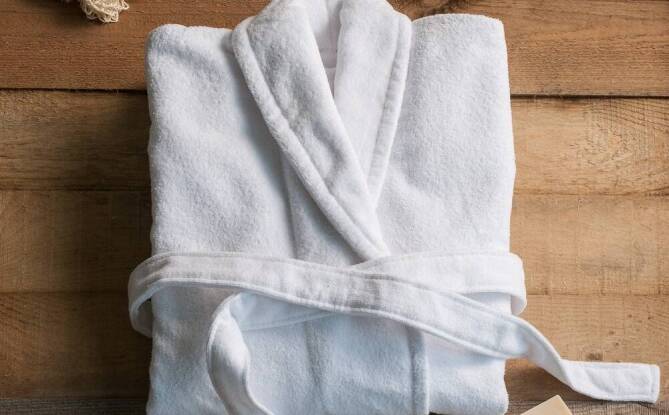 Wybór klapek hotelowych – na co zwrócić uwagę?
