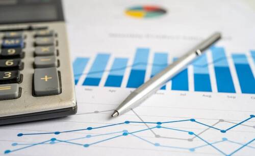 Jak rozliczenia podatkowe wpływają na strategie finansowe przedsiębiorstw?