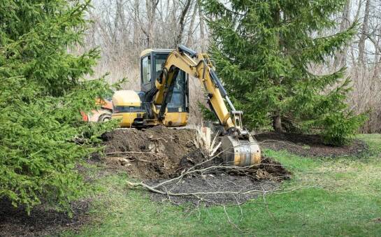 Innowacyjne zastosowania usługi minikoparką w projektach hydraulicznych
