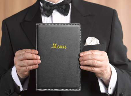 Menu restauracji – jak zrobić kartę, która przyciąga i sprzedaje