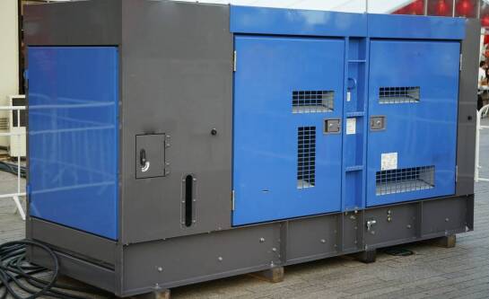 Ciche agregaty prądotwórcze – jak wpływają na komfort uczestników wydarzeń?