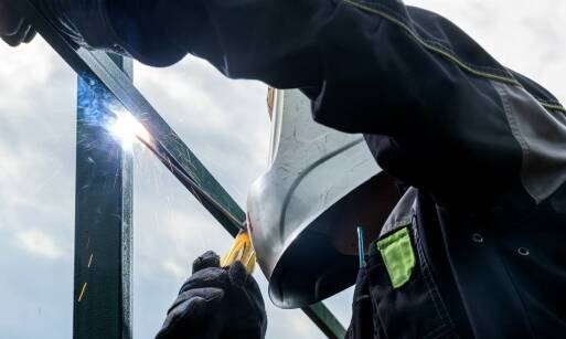 Serwis techniczny bram przemysłowych – co obejmuje i dlaczego jest ważny?