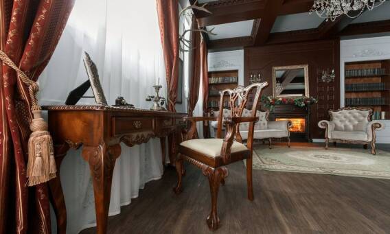 Proces renowacji mebli: jak przywrócić blask starym komodom i stołom?