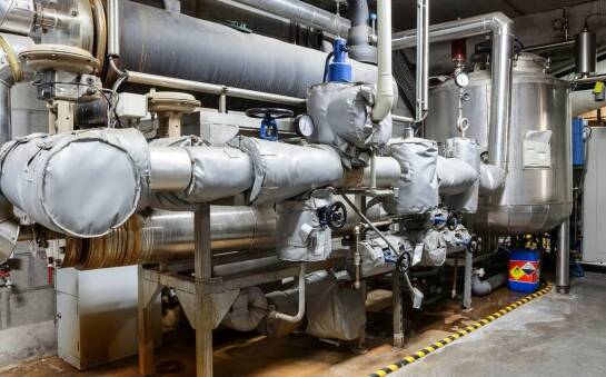 Jakie są korzyści z całorocznych umów serwisowych na węzły cieplne?