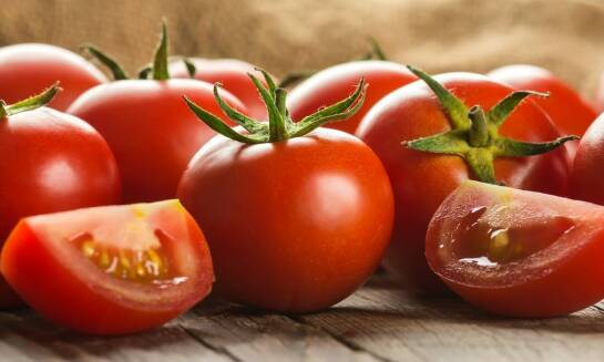 Dlaczego warto wprowadzić pestki z truskawki do swojej diety?