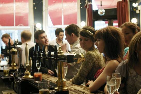 Najlepsze sposoby na relaks przy filiżance kawy w Lajkonik M