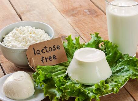 Czy mleko bez laktozy to nabiał – fakty, które rozwiewają wątpliwości?