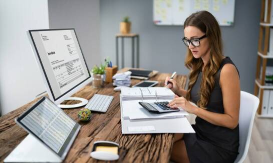 Dlaczego warto powierzyć prowadzenie ksiąg rachunkowych profesjonalistom?